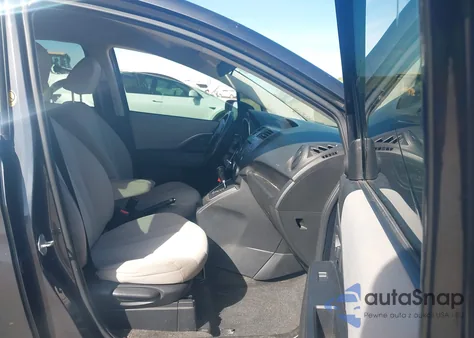 2013 Mazda Mazda5 Touring z USA, uszkodzony, nr VIN JM1CW2CL9D0148862